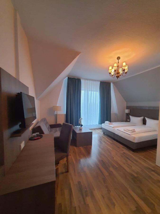 Hotel Knoepel Wismar Ngoại thất bức ảnh