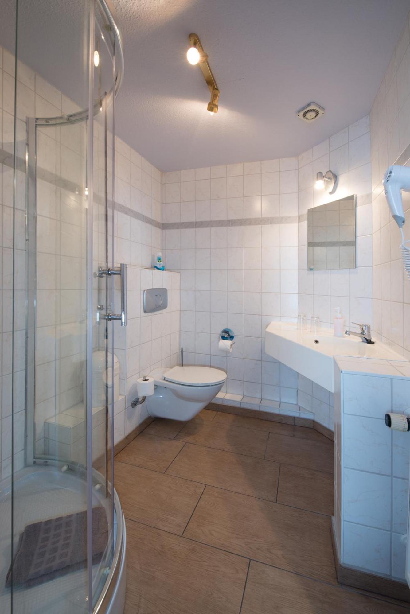 Hotel Knoepel Wismar Ngoại thất bức ảnh