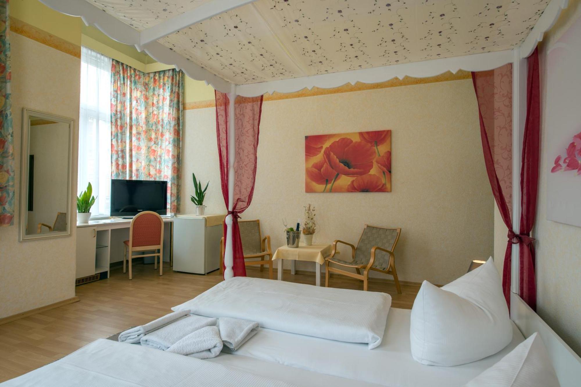 Hotel Knoepel Wismar Ngoại thất bức ảnh