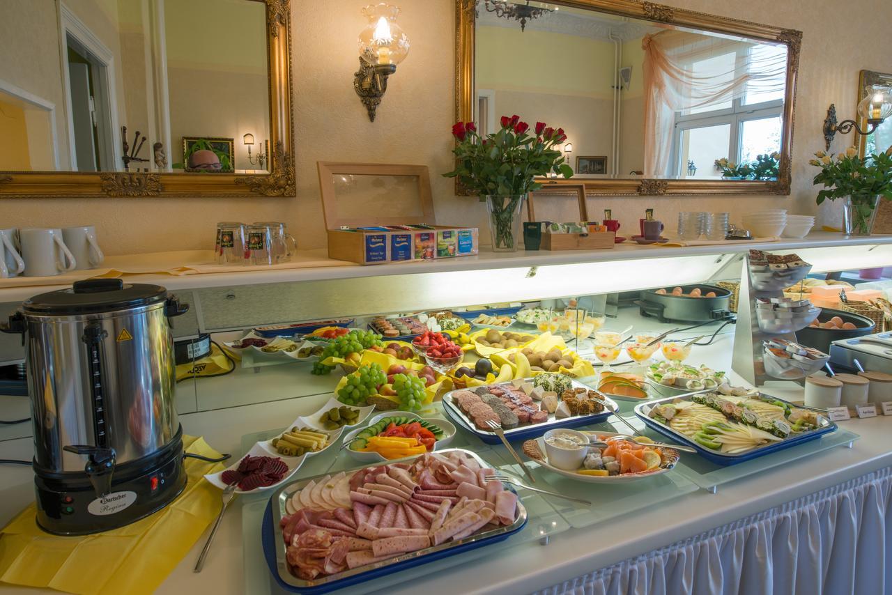 Hotel Knoepel Wismar Ngoại thất bức ảnh
